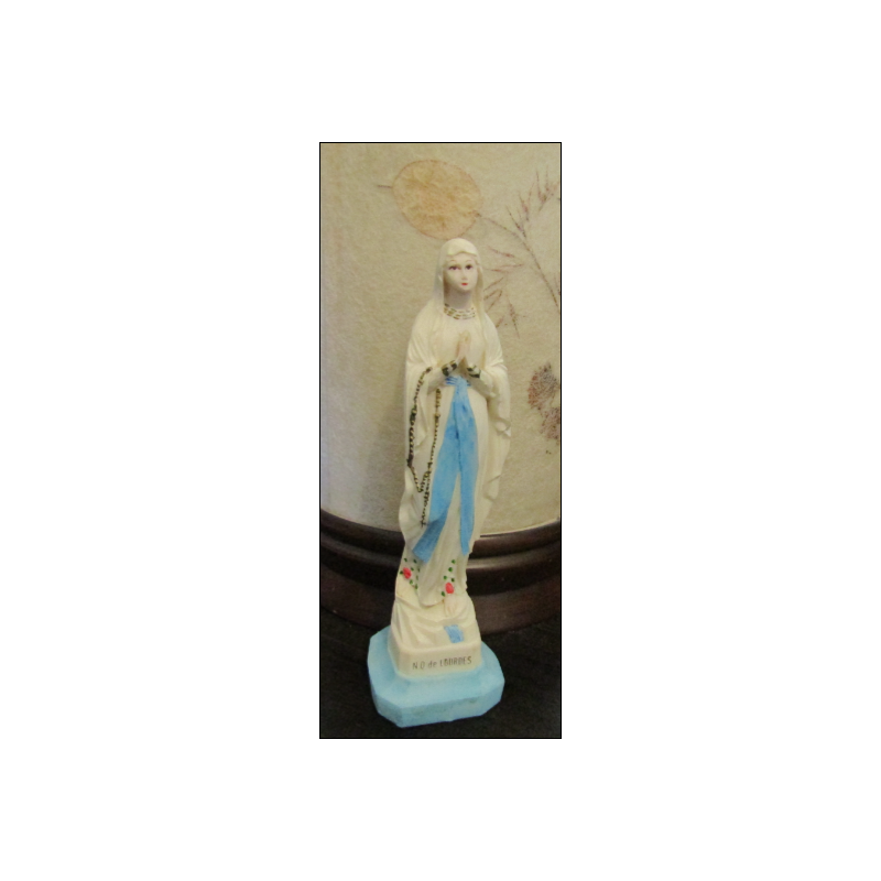 Estatueta de Nossa Senhora de Lourdes