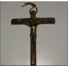 Crucifix mural bronze  et bois d'olivier