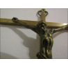 Crucifijo de pared de bronce