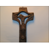 Crucifix bois sculpté