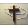 Croix en bois avec cordon coton