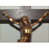 Crucifijo de madera/bronce 19 cm
