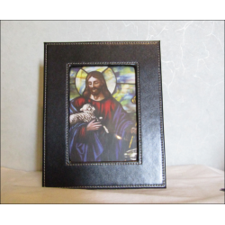 Medium frame in black leather from the Good Shepherd 19 x 15 cm