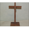 Crucifix d'autel sur socle en bois en bois et métal argenté 20 cm